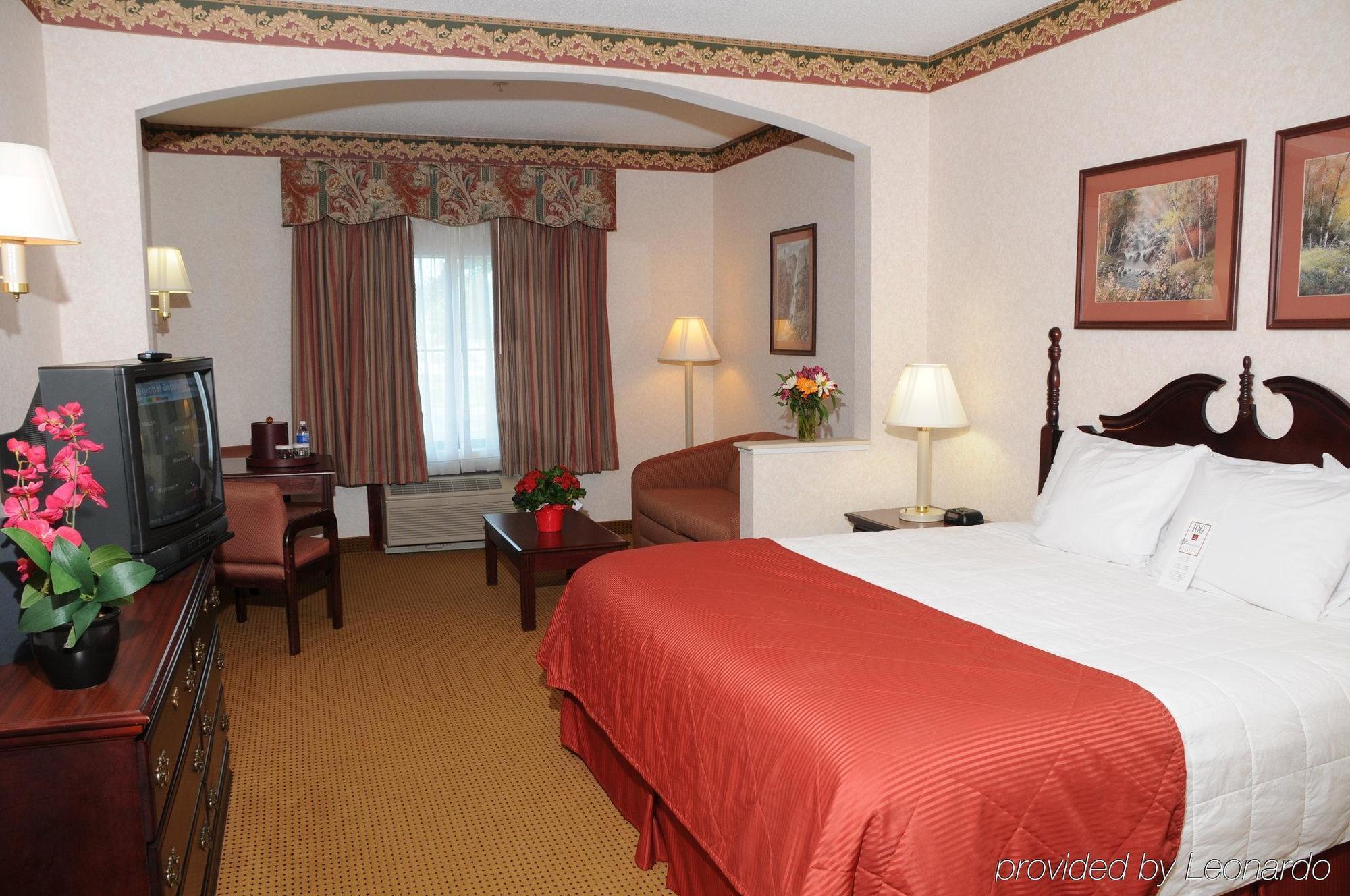 Country & By Radisson, Savannah Gateway, Ga 3*
