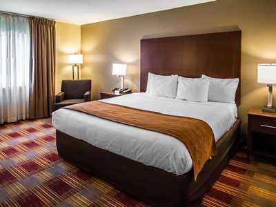 Country & By Radisson, Savannah Gateway, Ga
