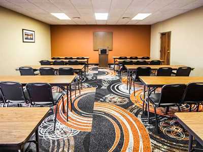 Hotel Country & By Radisson, Savannah Gateway, Ga Georgetown