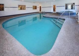 Hotel Country & By Radisson, Savannah Gateway, Ga